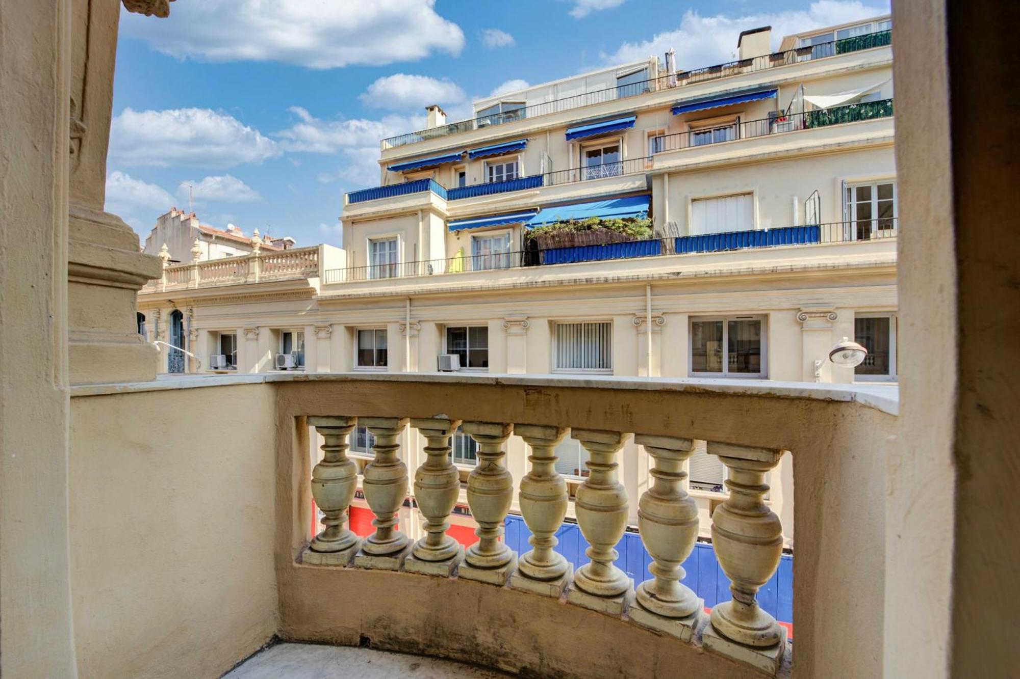 L'Ecrin Blanc Nicois - Welkeys Apartman Nizza Kültér fotó